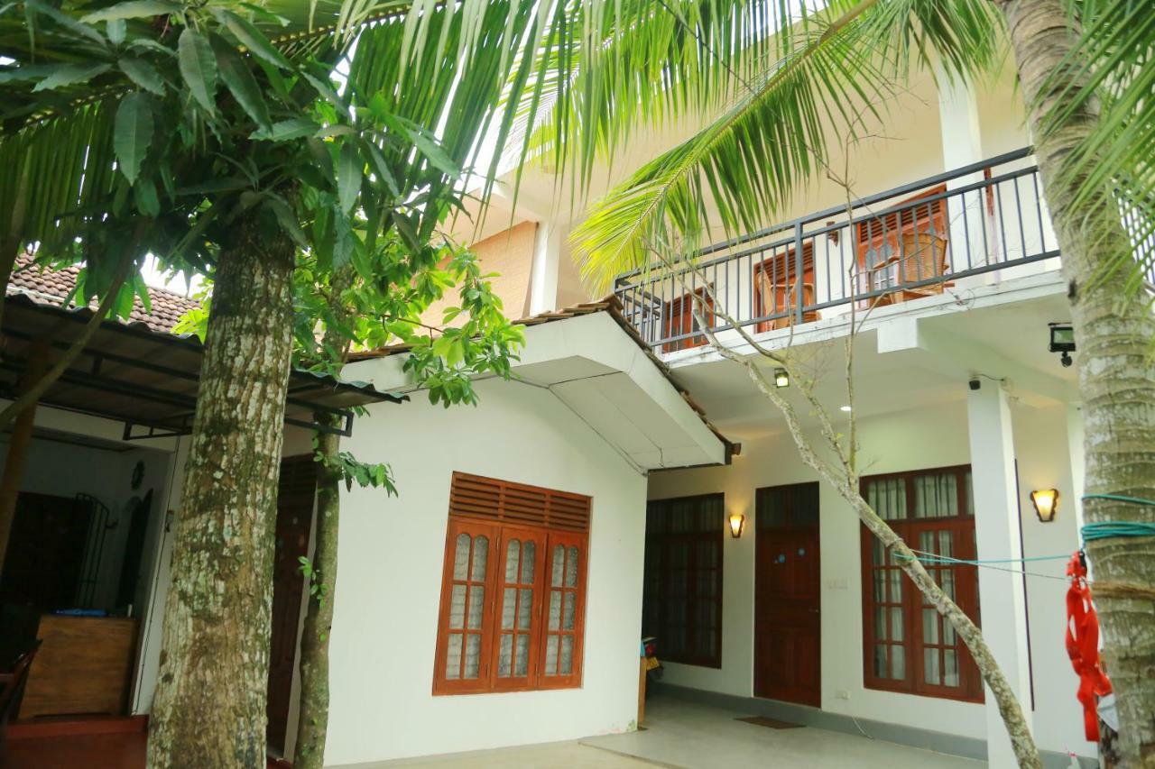Gihan Guesthouse Мирисса Экстерьер фото